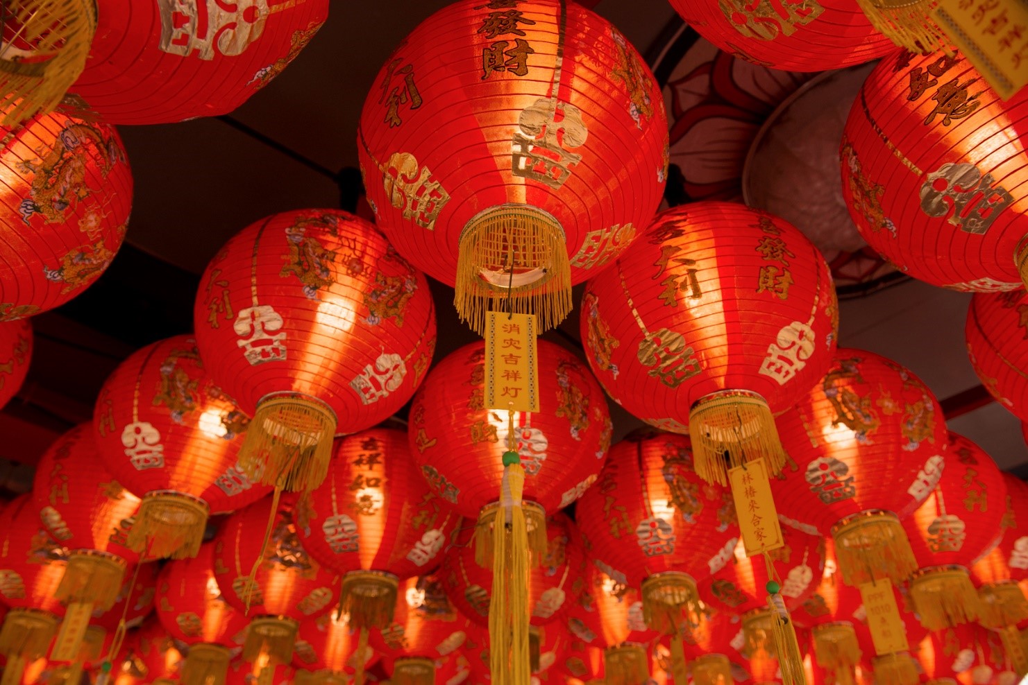 Why is red an auspicious colour for Chinese New Year?